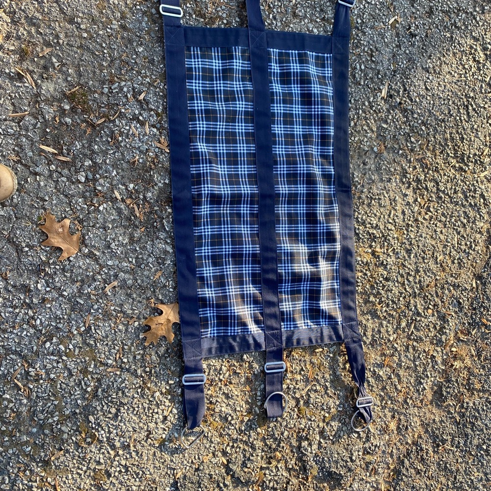2 stall guards.  3 ring.  Kensington or schneiders.  Used for about 1 month